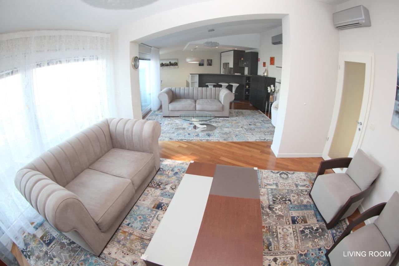 Luxury Marina View Apartment Izola Kültér fotó