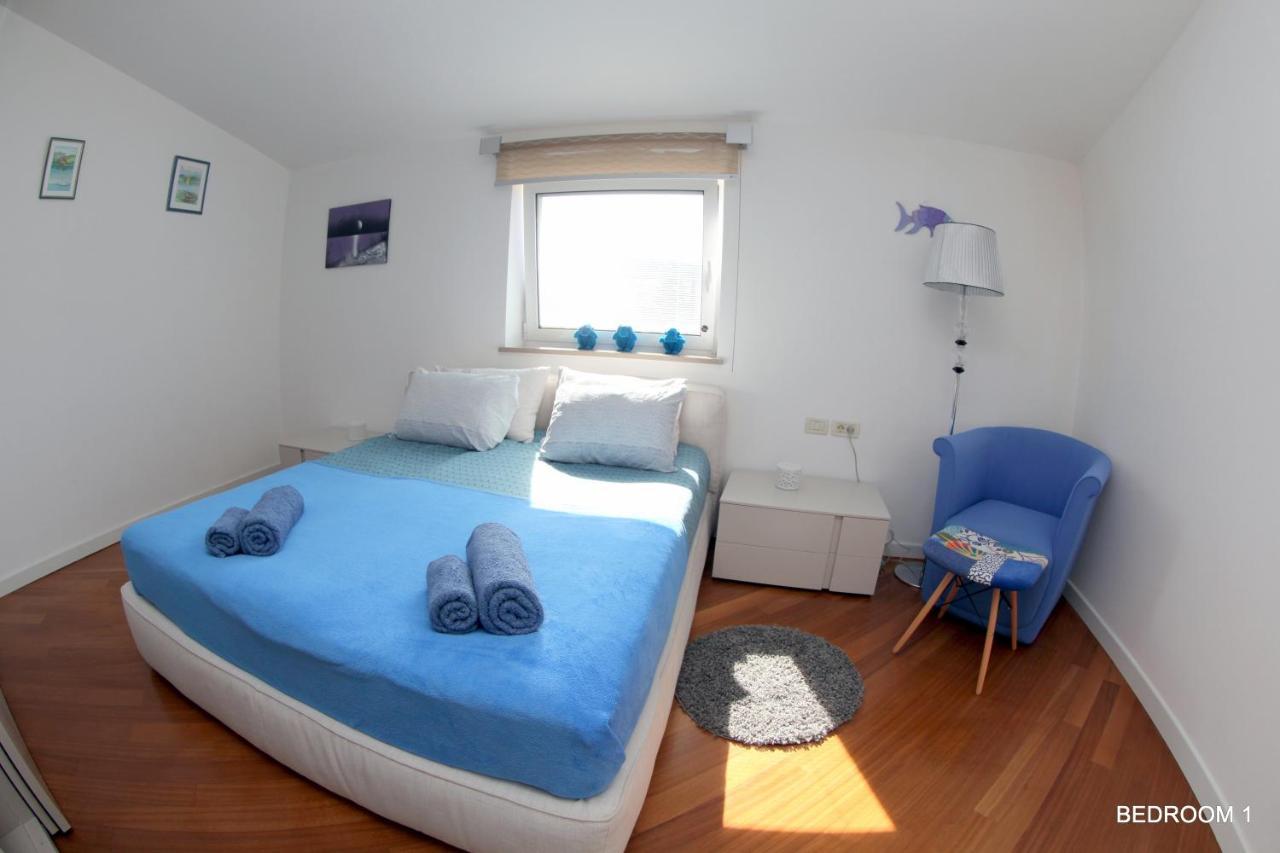 Luxury Marina View Apartment Izola Kültér fotó
