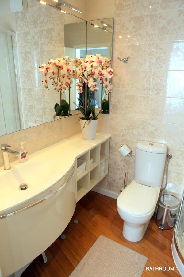 Luxury Marina View Apartment Izola Kültér fotó